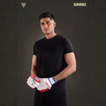 Load image into Gallery viewer, Showman Grind Gloves